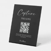 Elegant Script Wedding Photo Share QR-code Reclamebord Met Voetstuk (Voorkant)