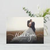 Elegant Script Weduwdag Foto Hartelijk dank Kaart (Staand voorkant)