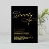 Elegant script Zeventig Zwart Goud 70ste Verjaarda Folie Uitnodiging (Staand Voorkant)