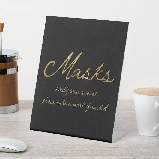 Elegant Script Zwart Goud Masker Bruiloft Reclamebord Met Voetstuk (Insitu)