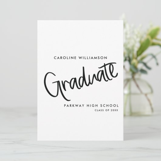 Elegant Script Zwart-wit Afstuderen Kaart (Staand voorkant)