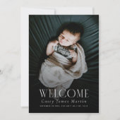 Elegant Serif Welkom Baby Foto Geboorte Aankondiging (Voorkant)