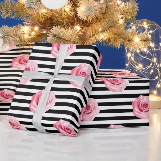 Elegant Shabby Chic Pink Roses and Stripes Cadeaupapier (Feestdagen)