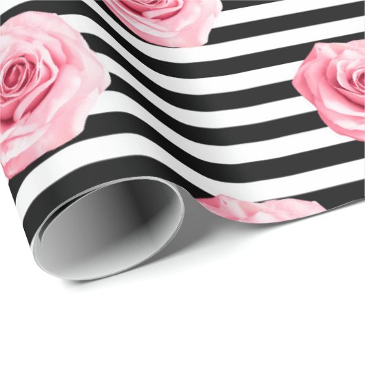Elegant Shabby Chic Pink Roses and Stripes Cadeaupapier (Rol Hoek)