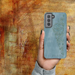 Elegant Shabby Girly Blue Floral Name Samsung Galaxy Hoesje<br><div class="desc">Een zachte blauwe toon op toonontwerp. De achtergrond heeft de shabby blik van verouderd stuk. De toevoeging van een grote bloem in dezelfde knuffels als de achtergrond voegt een simpele elegantie toe die dit ontwerp boven de bovenkant plaatst. Voeg jouw naam toe om het uw eigen te maken. Maakt een...</div>