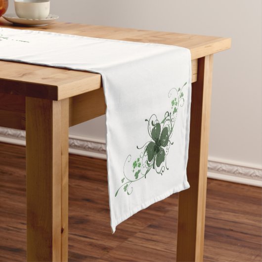 Elegant Shamrock Table Runner Korte Tafelloper (Voorbeeld)