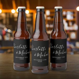 Elegant Signature Script Black and White Wedding Bier Etiket