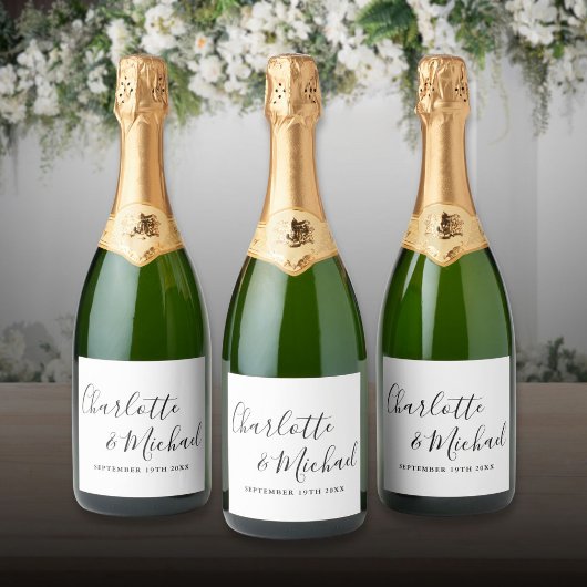 Elegant Signature Script Black and White Wedding Sparkling Wijnetiket