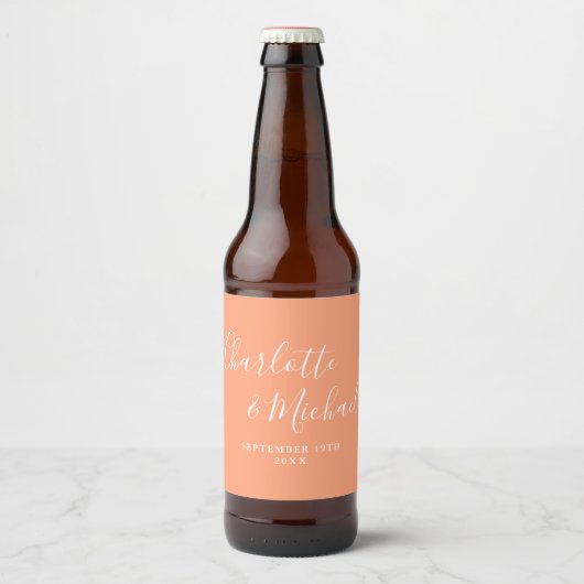 Elegant Signature Script Peach Wedding Bier Etiket (Voorkant)