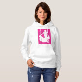Elegant silhouet van een vrouw in een vloeiende ju hoodie (Voorkant volledig)