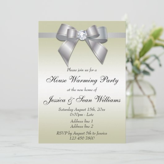 Elegant Silver Bow House Warming Party Kaart (Staand voorkant)