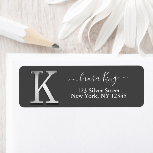 Elegant Silver Custom Monogram K Naam Etiket (Insitu)