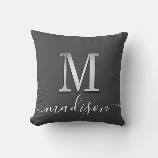 Elegant Silver Custom Monogram M Name Kussen (Voorkant)