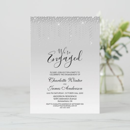 Elegant Silver Diamonds Engagement Party Kaart (Staand voorkant)