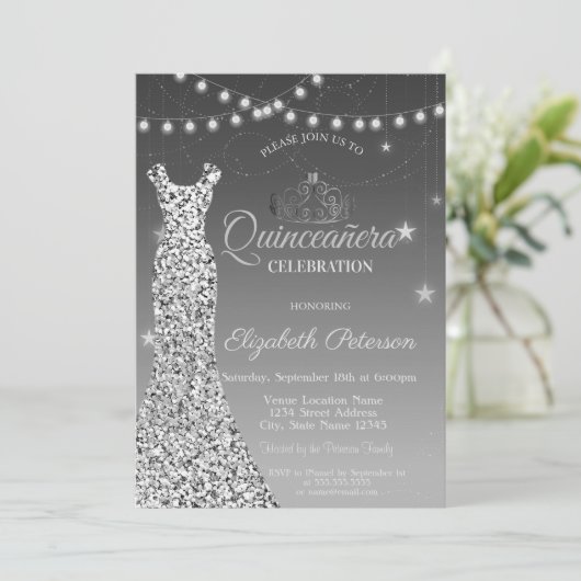 Elegant Silver Dress, String Lights Quinceañera Kaart (Staand voorkant)