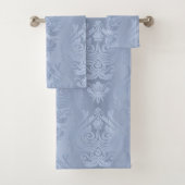 Elegant Silver Floral Damask Print Bad Handdoek (Insitu)