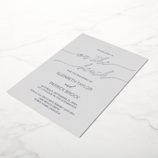 Elegant Silver Foil | Grijs op het strand Folie Uitnodiging (Gedraaid)