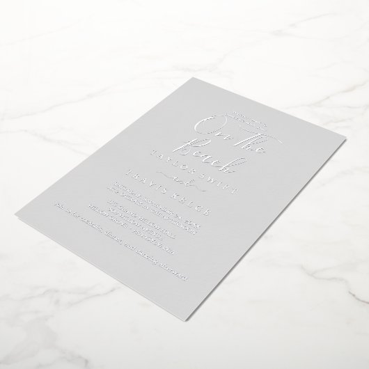 Elegant Silver Foil | Grijs op het strand Folie Uitnodiging (Gedraaid)