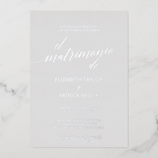 Elegant Silver Foil | Grijze Spaanse bruiloft Folie Uitnodiging (Voorkant)
