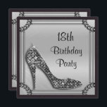 Elegant Silver Framed Black Stiletto 18th Birthday Kaart<br><div class="desc">Mooie, elegante 18e verjaardag feestdagen voor vrouwen en meisjes. Aan de voorzijde van deze sjabloon bevindt zich een , neushoornjuwelen met ruitvormige stiletto/hielkop, op een gradiënt met een verbluffend zilver lijst, allemaal bedrukt op een zwarte lederen textuurachtergrond. De achterzijde heeft het zelfde achtergrondontwerp maar met twee stiletto schoenen in elke...</div>