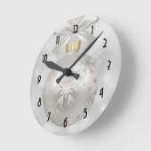 Elegant Silver-kerstbal op Bokeh Lights Ronde Klok (Hoek)