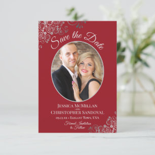 Elegant Silver Lace over de Rode Foto van Crimson Save The Date