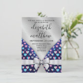 Elegant Silver Lines Invitation Bow and Heart Spec Kaart (Staand voorkant)