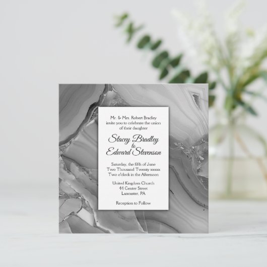 Elegant Silver Marble Agate Wedding Uitnodiging (Staand voorkant)