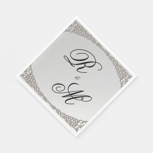 Elegant Silver Monogrammed Wedding Servet (Hoek)