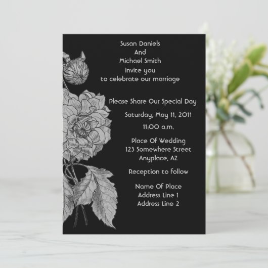 Elegant Silver Peony Black Floral Wedding Invite Kaart (Staand voorkant)