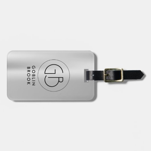 Elegant Silver Round brushed metallic Monogram Bagagelabel (Voorkant horizontaal)