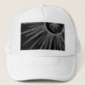 Elegant Silver Sun Moon Mandala Black Design Trucker Pet (Voorkant)