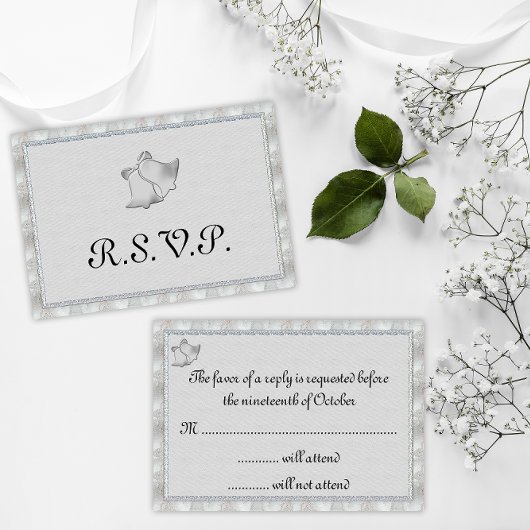 Elegant Silver Wedding Bells RSVP Kaartje