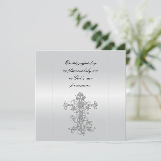 Elegant Silver White Satin Cross Baptisme Kaart (Staand voorkant)