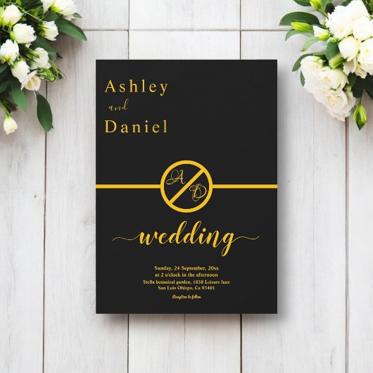 Elegant Simple Black and Gold Monogram Weddenschap Kaart