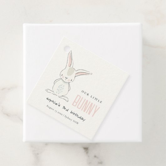 Elegant Simple Bunny Pink Blush Kids Birthday Bedankjes Labels (In situ)