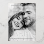 Elegant Simple Chic Initials  Modern Photo Couple Folie Uitnodiging (Achterkant)