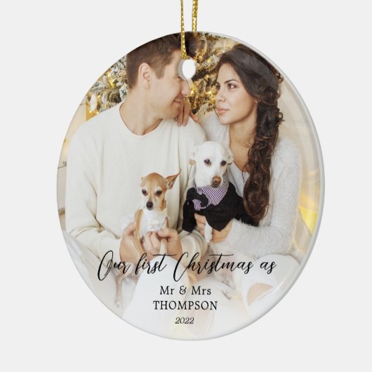 Elegant Simple First Kerstmis als Mr & Mrs Foto Keramisch Ornament (Links)