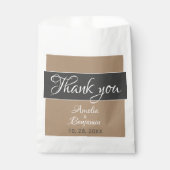 Elegant Simple Grey Beige Script Weddenschap Harte Bedankzakje (Voorkant)