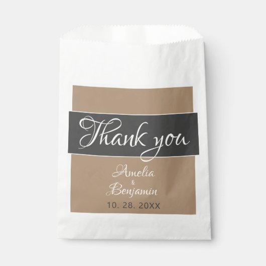 Elegant Simple Grey Beige Script Weddenschap Harte Bedankzakje (Voorkant)