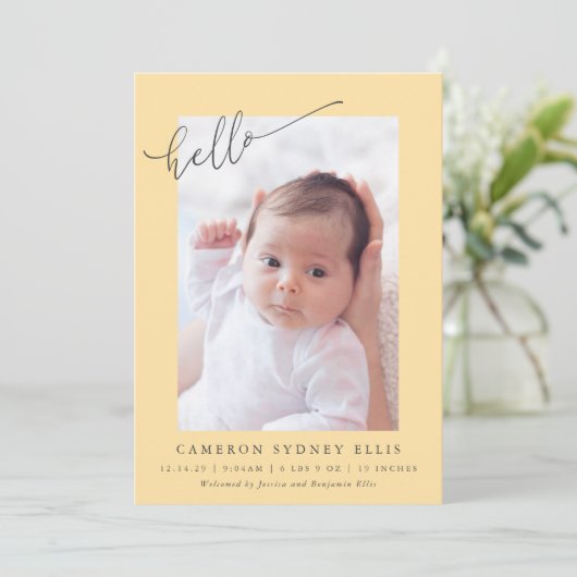 Elegant Simple Minimalist Hello Yellow Photo Birth Aankondiging (Staand voorkant)