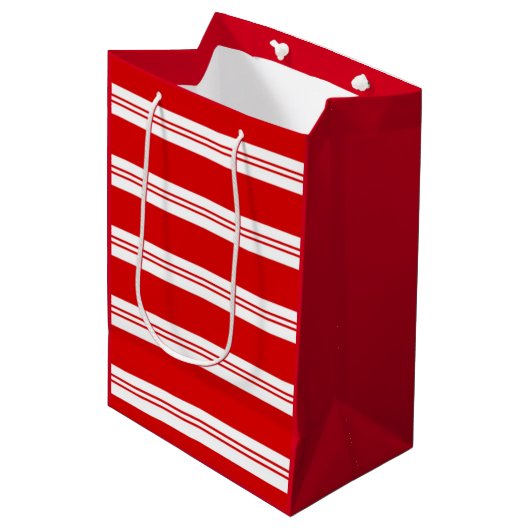Elegant Simple Red Peppermint Candy Cane Stripes Medium Cadeauzakje (Voorkant Gekanteld)