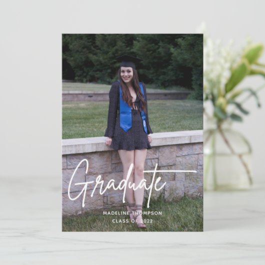 Elegant Simple Script Afstuderen het Afstuderen Fo Kaart (Staand voorkant)