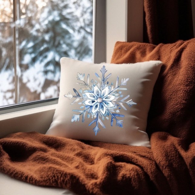 Elegant sneeuwvlok Waterverf Sierkussen (Elegant Snowflake Watercolor Throw Pillow)