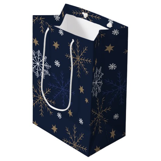 Elegant sneeuwvlokpatroon donkerblauw medium cadeauzakje (Voorkant Gekanteld)