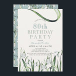 Elegant Snowdrops Waterverf 80th Birthday Kaart<br><div class="desc">Deze elegante 80e verjaardagsuitnodiging bevat sneeuwbalken in waterverf op een crèmeachtergrond. De achterkant heeft een lichte turquoise blauwe achtergrond met sneeuwbalpatronen. Pas het aan uw behoeften aan. Je kunt meer bunny producten vinden in mijn winkel.</div>