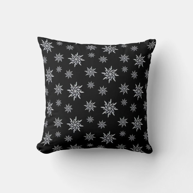 Elegant Snowflake Pattern op Black Kussen (Voorkant)