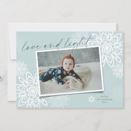 Elegant Snowflakes Love and Light Hanukkah Photo Feestdagenkaart (Voorkant)