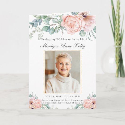 Elegant Soft Blush Pink Roses Floral Photo Funeral Programma (Voorkant)