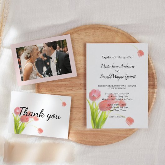 Elegant Soft Pink Tulips Uitnodiging